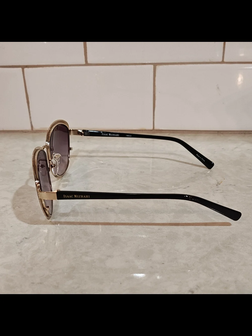 Isaac Mizrahi New York  Sunglass Frames